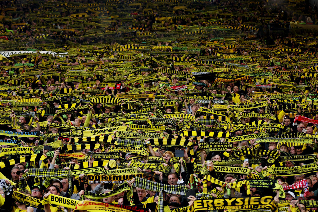 Ranking the 5 Best Stadium Atmospheres in World Soccer